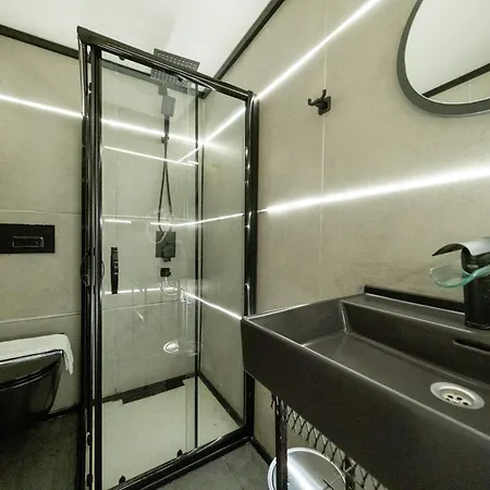 Framehome Hotel